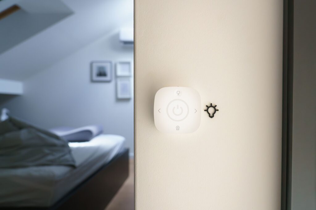 single pole lighting switch